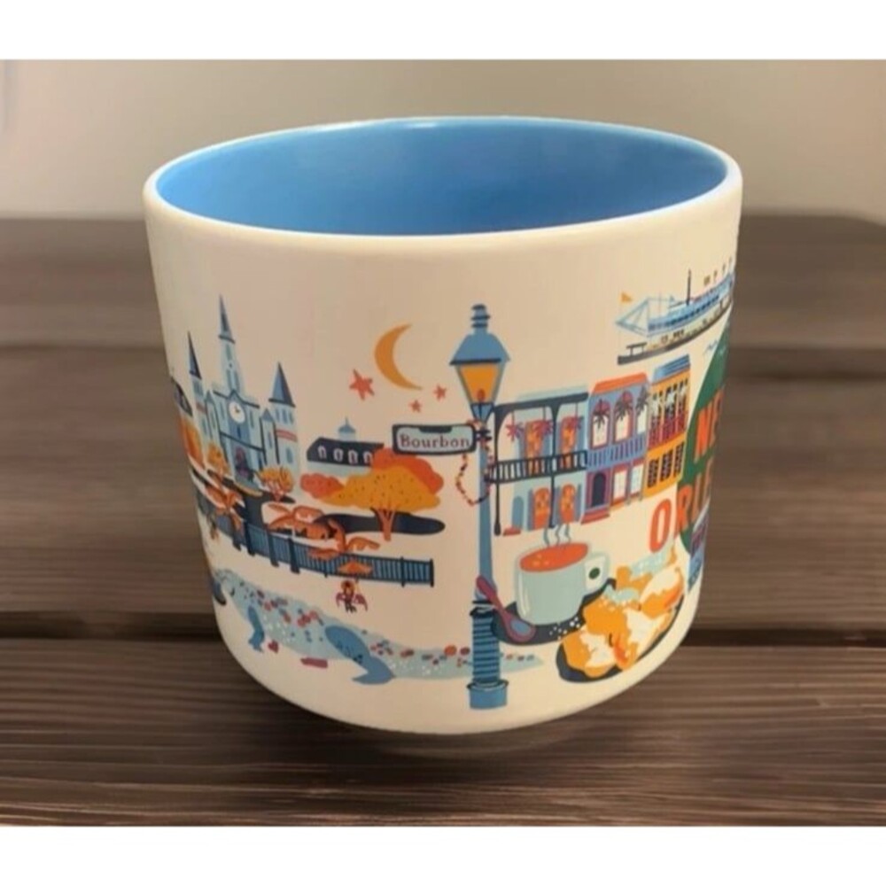 NEW Starbucks NEW ORLEANS Discovery Series Mug 14 0z 2024 in hands - Picture 3 of 3